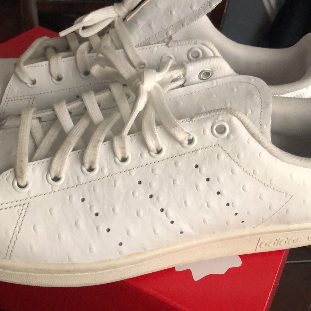 Men’s sneakers